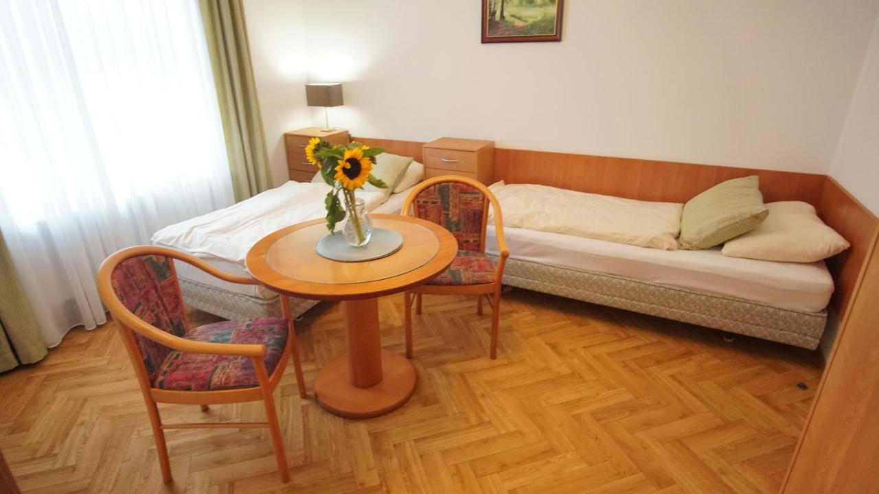 Vila Nejdek - Erzgebirge Aparthotel Eksteriør bilde